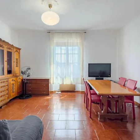 Spaziosa Casa Sulle Alture * Варацце